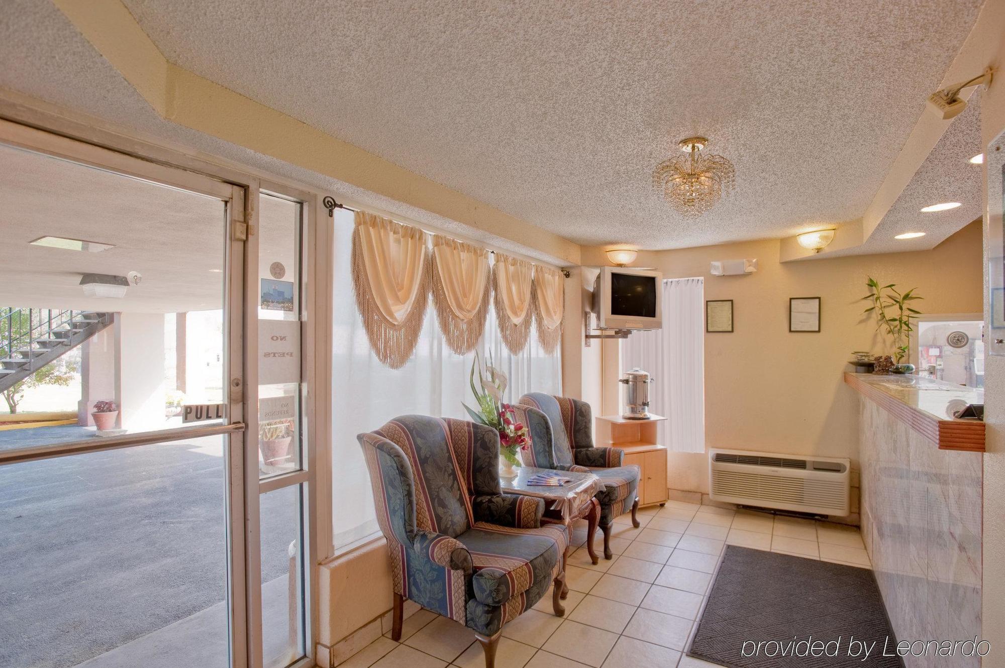 Americas Best Value Inn-Саванна Интерьер фото